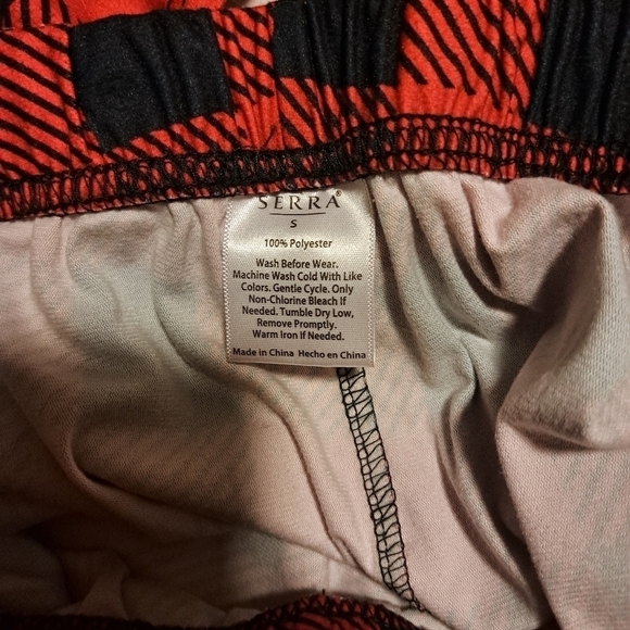 Serra checked shorts size small - Picture 3 of 3